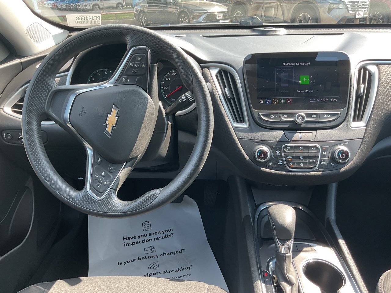 Used 2025 Chevrolet Malibu LT FWD image 13