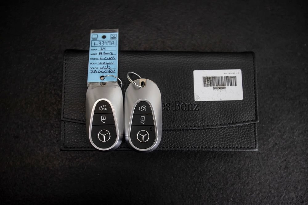 Used 2024 Mercedes-Benz E 450 4MATIC All-Terrain Wagon image 43