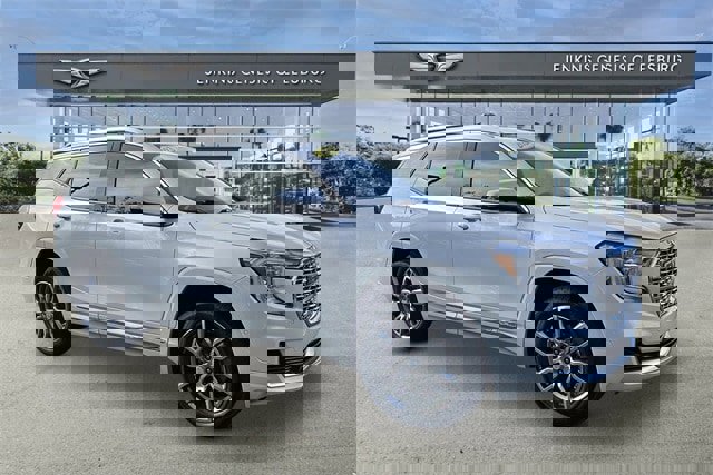 Used 2023 GMC Terrain Denali w/ Denali Premium Package