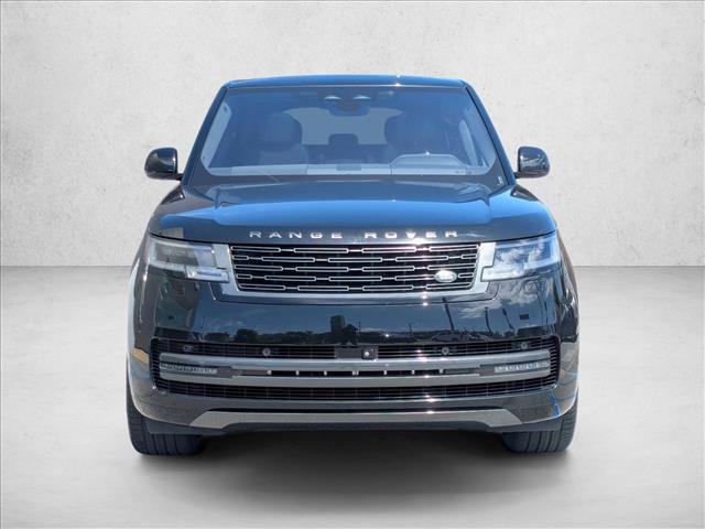 Used 2023 Land Rover Range Rover SE AWD/4WD image 2