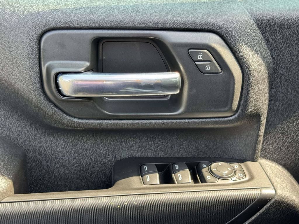 New 2026 Chevrolet Silverado 2500 Custom w/ Custom Value Package AWD/4WD image 18
