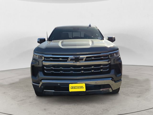 Used 2023 Chevrolet Silverado 1500 LTZ w/ Technology Package image 8