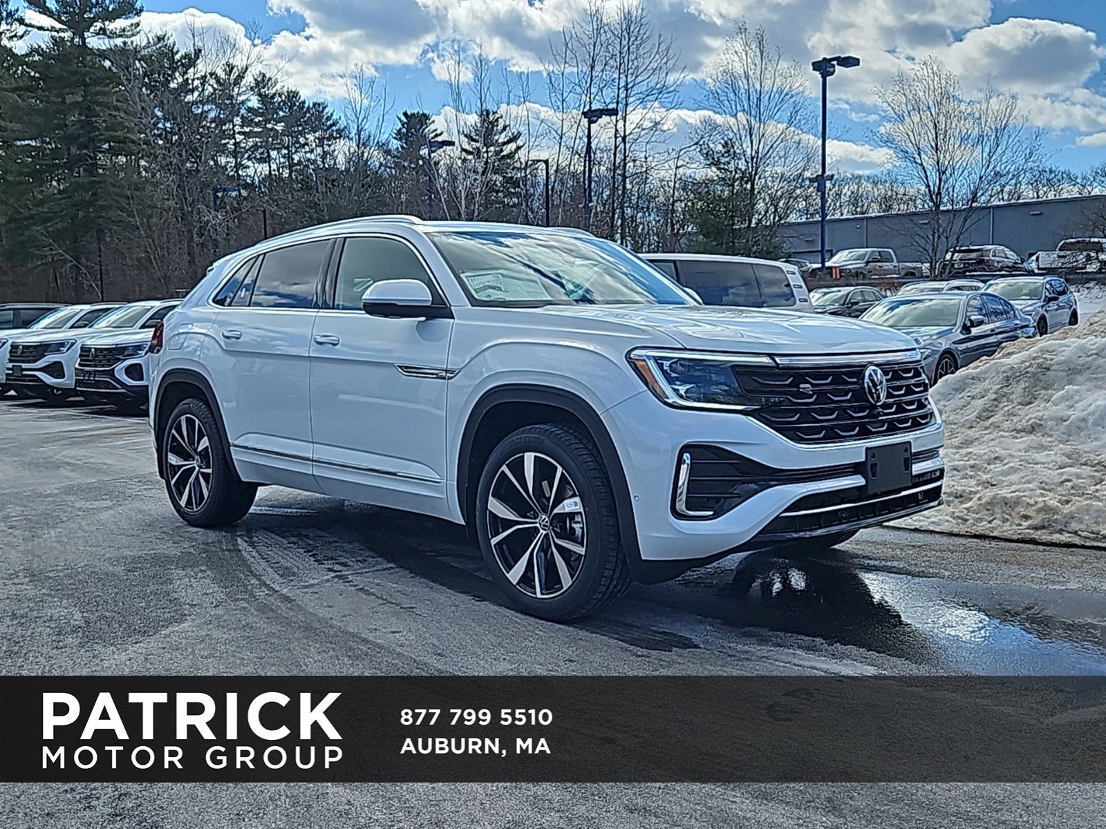 New 2025 Volkswagen Atlas Cross Sport SEL Premium R-Line