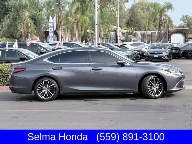 Used 2025 Lexus ES 350 w/ Premium Package FWD image 4
