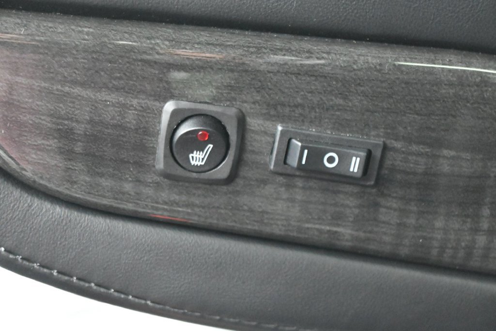 Used 2023 Chevrolet Express 2500 RWD image 23