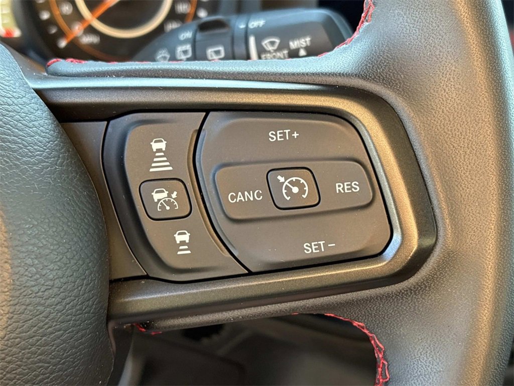 Used 2024 Jeep Wrangler Unlimited Rubicon image 26