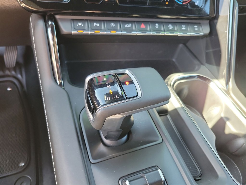 Used 2024 GMC Sierra 1500 AT4X image 39