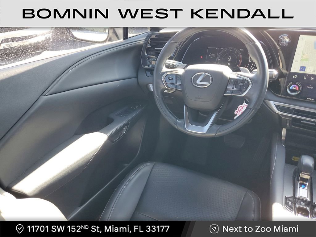 Used 2023 Lexus RX 350 Premium image 15