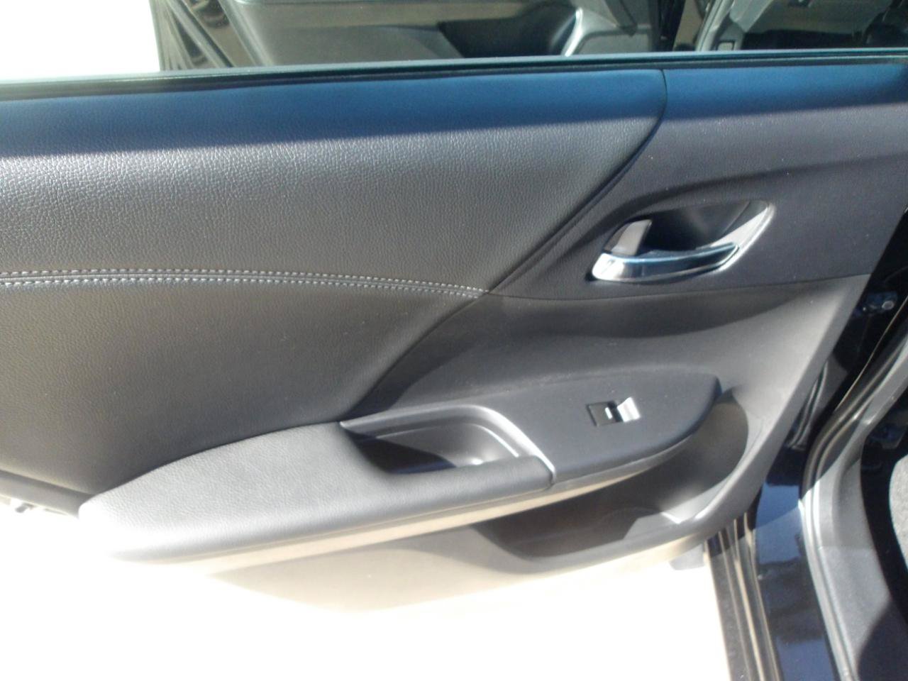 Used 2014 Honda Accord EX-L image 16