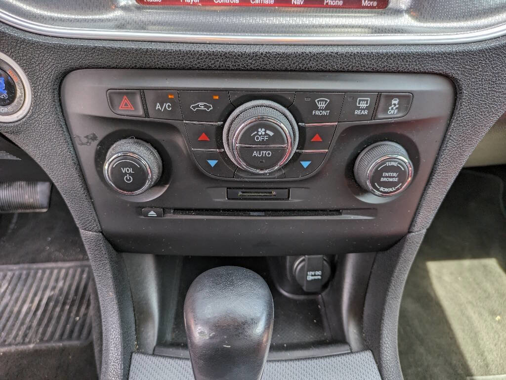 Used 2011 Dodge Charger R/T RWD image 14