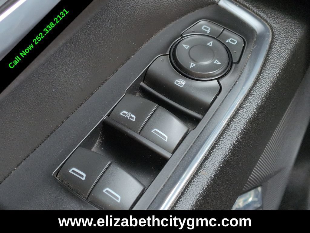 Used 2023 Chevrolet Silverado 1500 LT AWD/4WD image 22