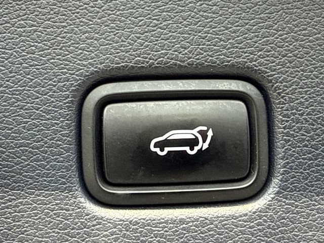 Used 2021 Hyundai Palisade Calligraphy w/ Winter Package FWD image 19