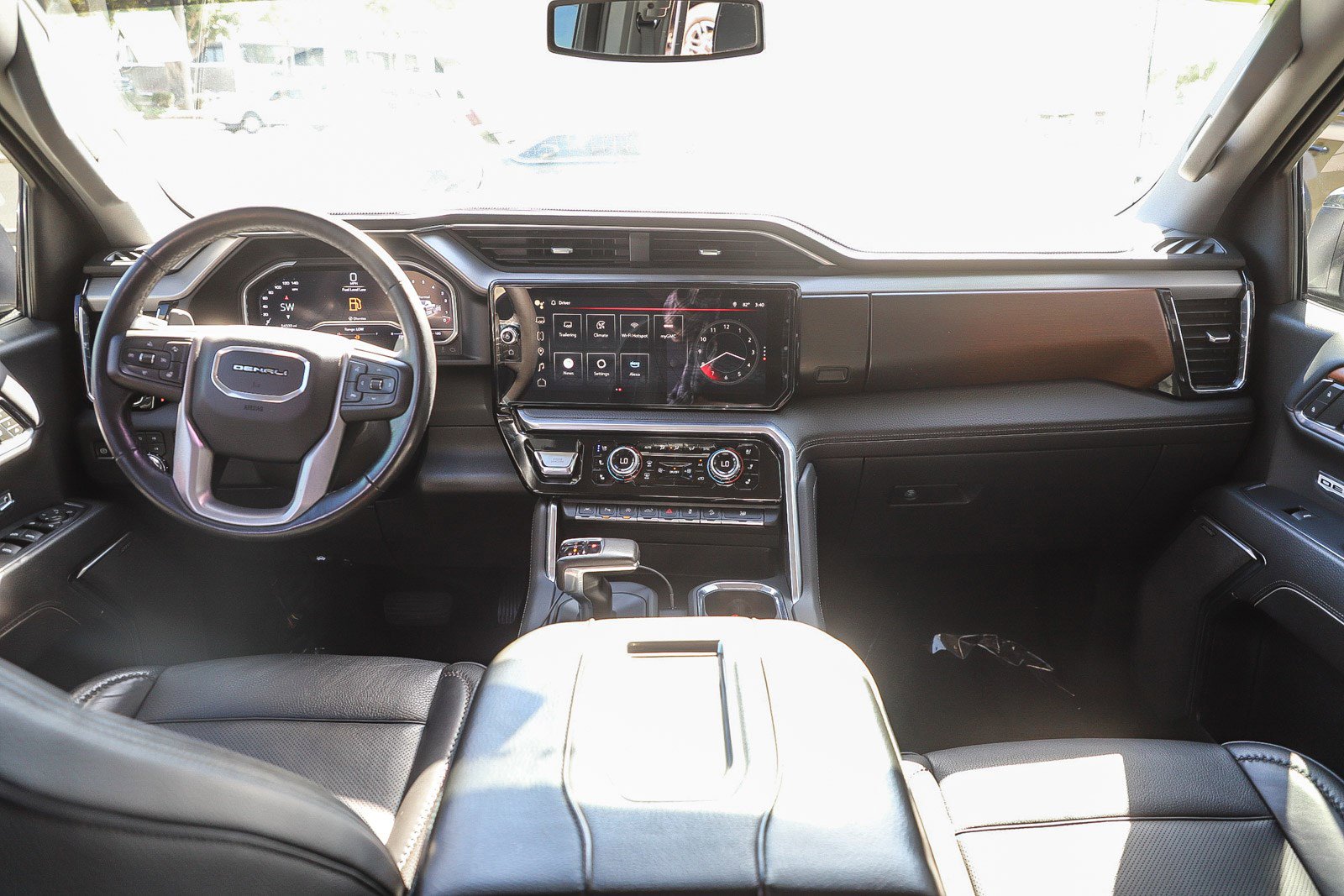 Used 2022 GMC Sierra 1500 Denali image 14