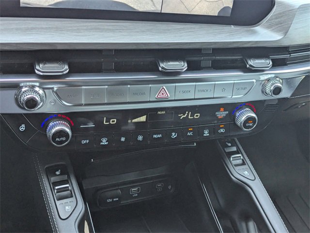 Used 2023 Kia Telluride SX X-Line image 28