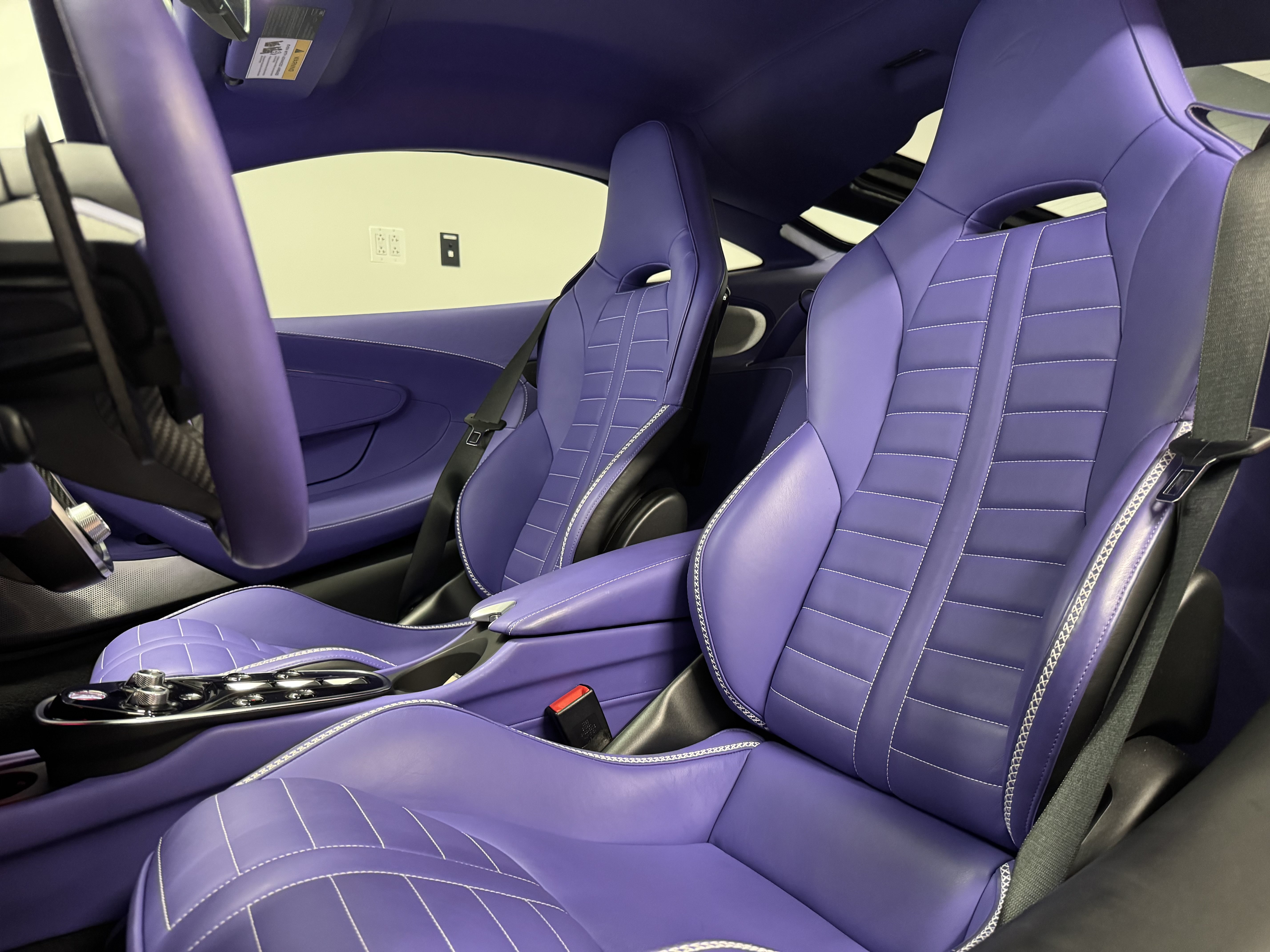 Used 2025 McLaren GTS RWD image 10