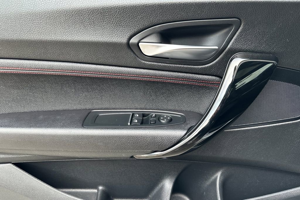 Used 2019 BMW 230i xDrive Coupe w/ Convenience Package image 11