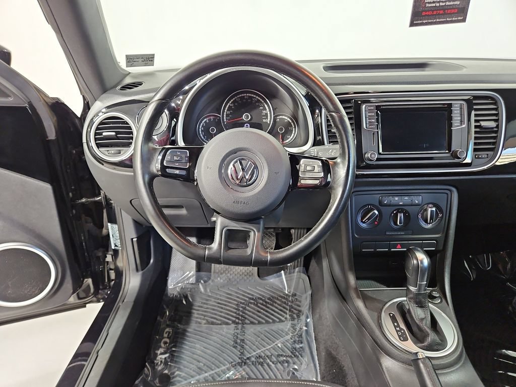 Used 2016 Volkswagen Beetle 1.8T FWD image 13