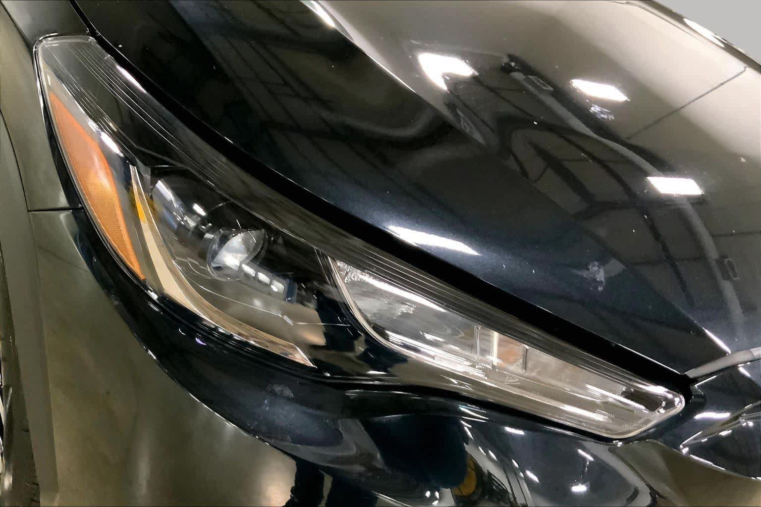 Used 2024 Toyota Corolla Cross AWD Hybrid image 28