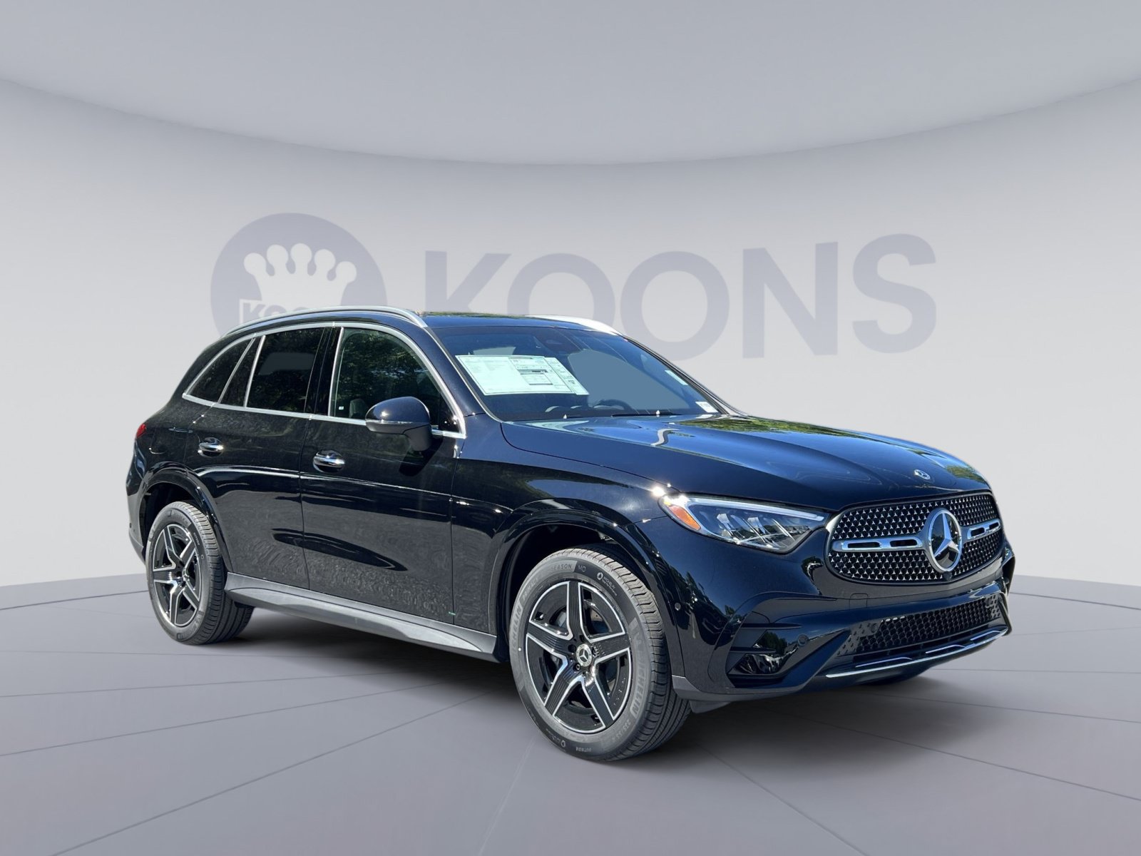 New 2026 Mercedes-Benz GLC 300 4MATIC image 2