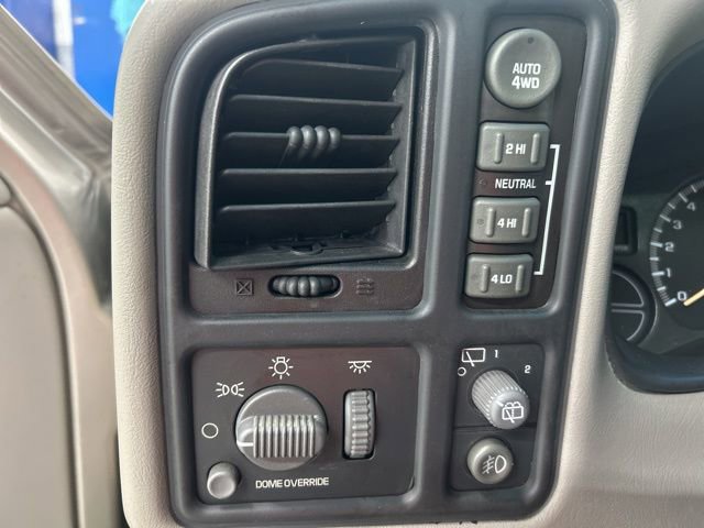 Used 2002 GMC Yukon SLT image 17
