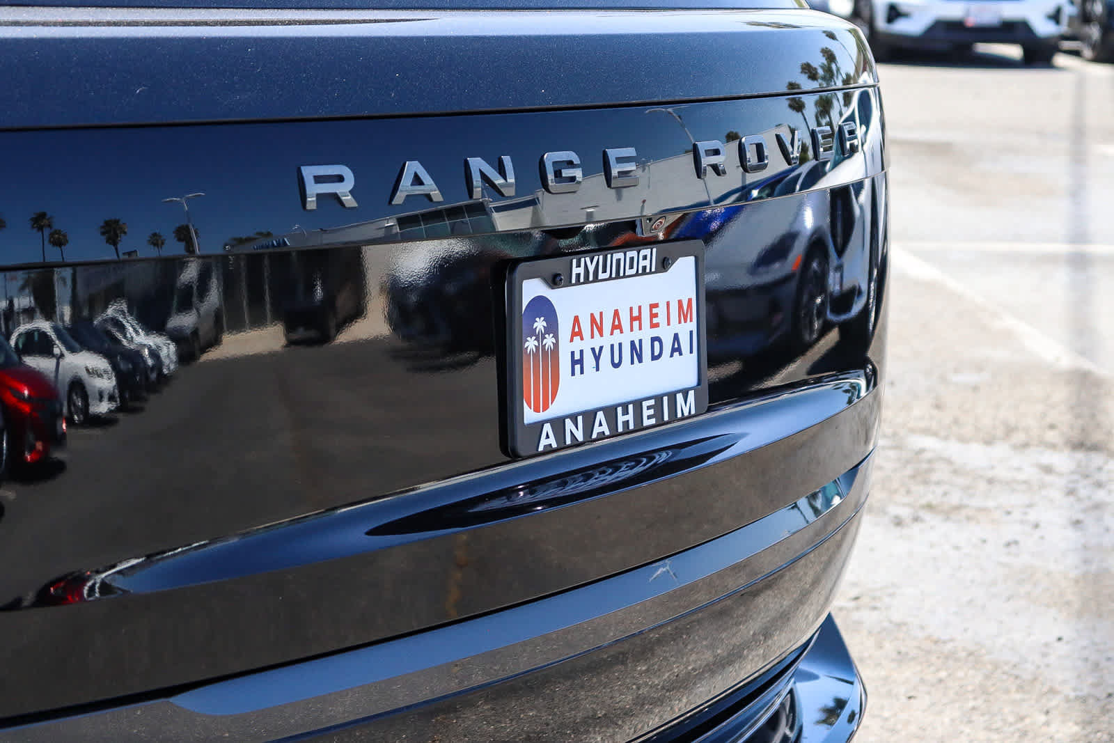 Used 2023 Land Rover Range Rover SE AWD/4WD image 12
