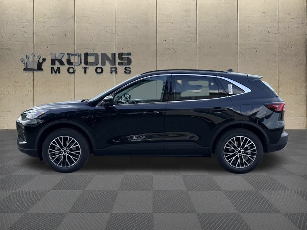 New 2025 Ford Escape SE w/ PHEV Premium Package FWD image 4