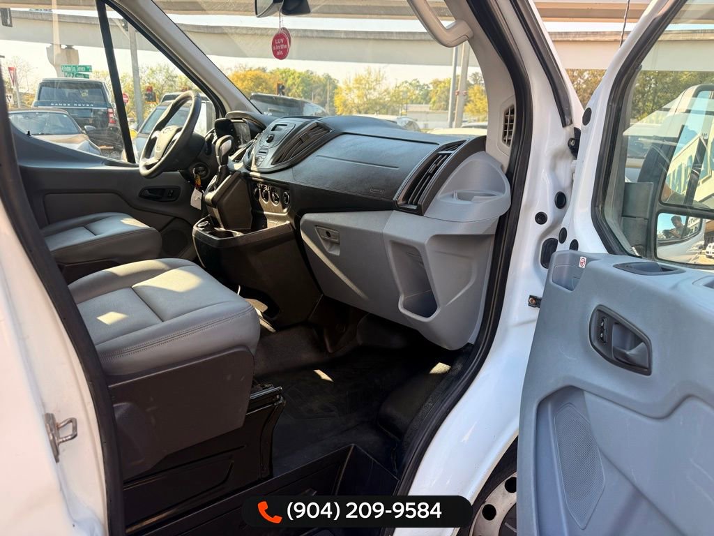 Used 2019 Ford Transit 350 XL image 21