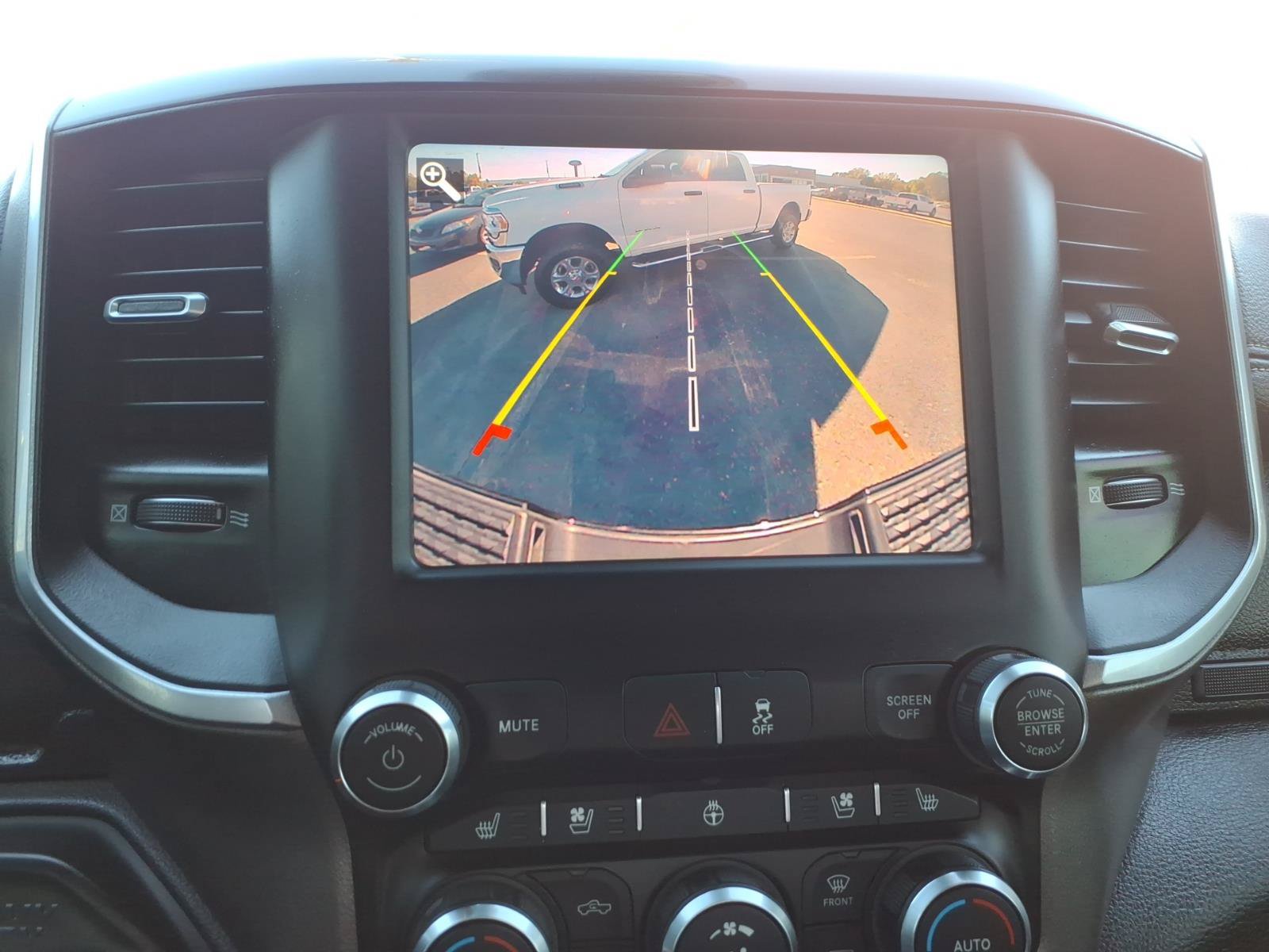 Used 2020 RAM 2500 Laramie AWD/4WD image 18