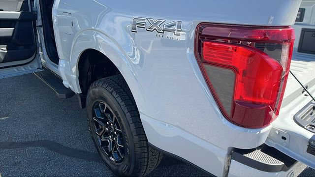 New 2026 Ford F150 XLT w/ Equipment Group 302A MID AWD/4WD image 15