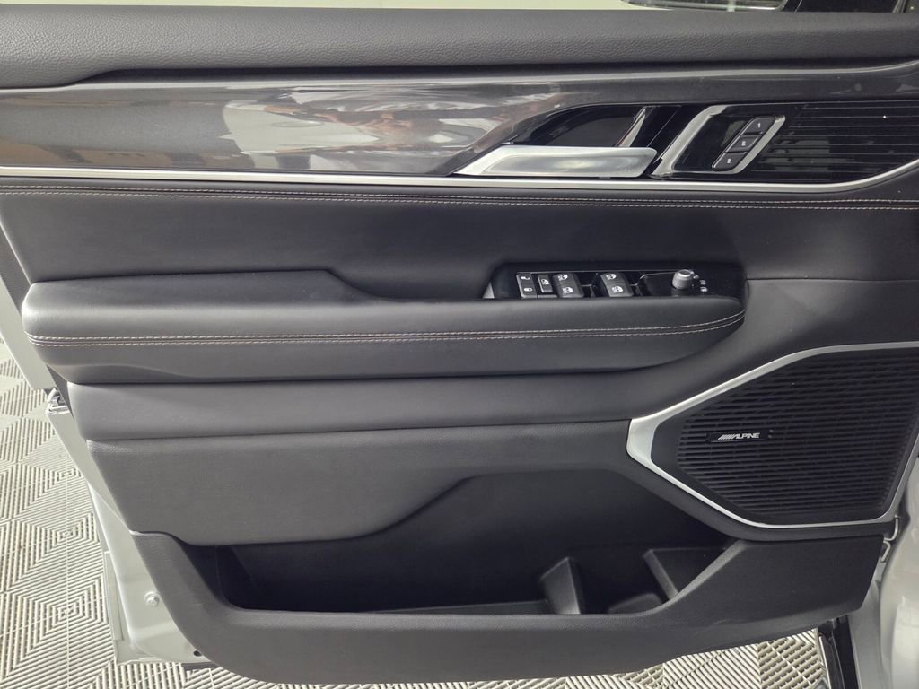 Used 2022 Jeep Wagoneer Series I w/ Premium Group I image 21