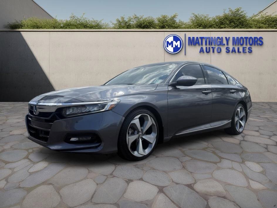 Used 2018 Honda Accord Touring image 7