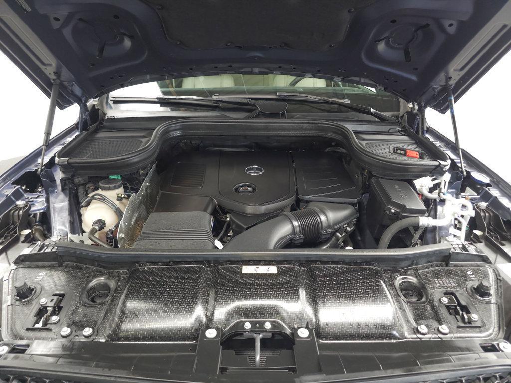 Used 2024 Mercedes-Benz GLE 450e 4MATIC w/ AMG Line Exterior image 35