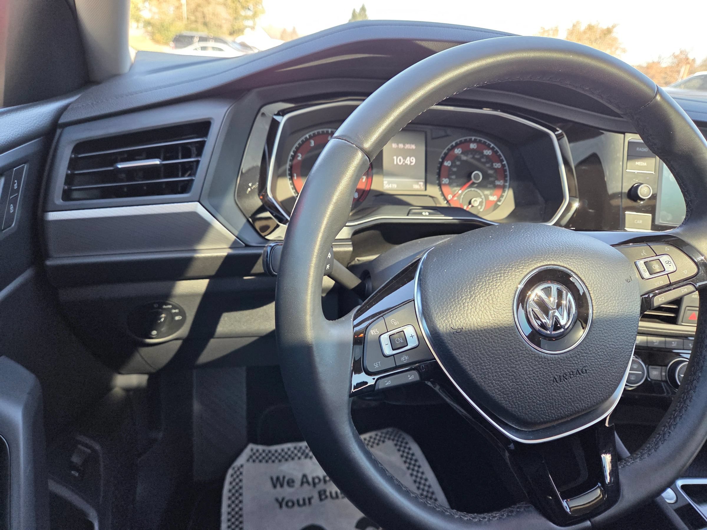 Used 2019 Volkswagen Jetta SE FWD image 26