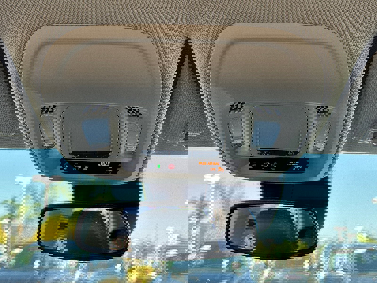 Certified 2023 Buick Envision Essence image 23