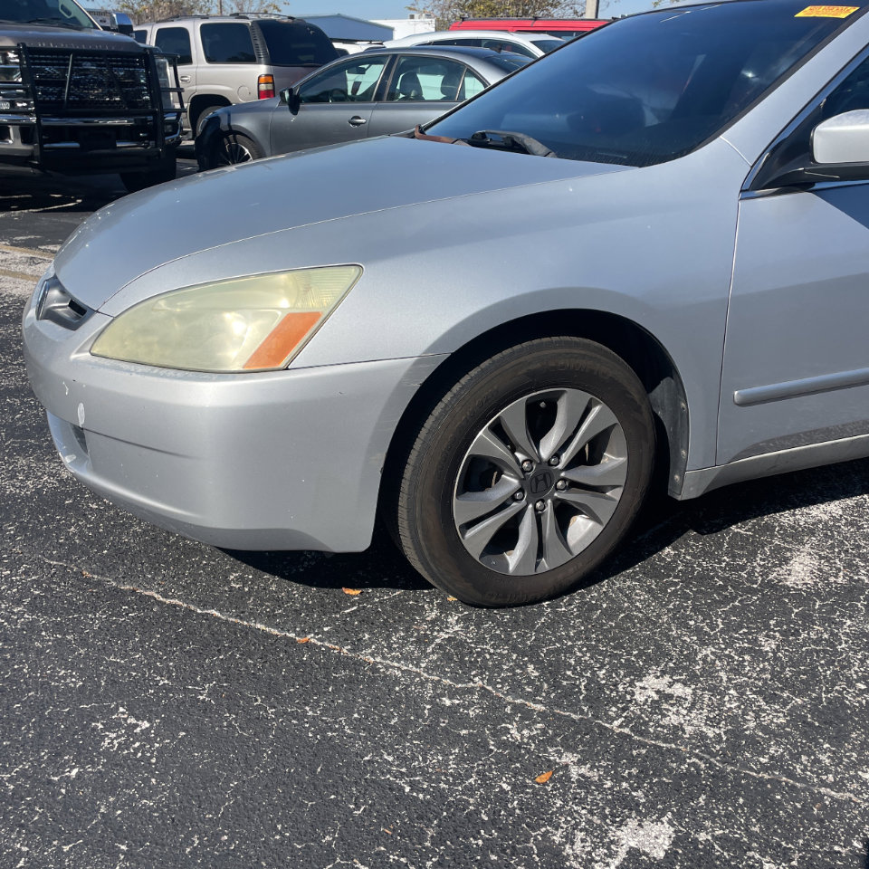 Used 2005 Honda Accord LX image 6