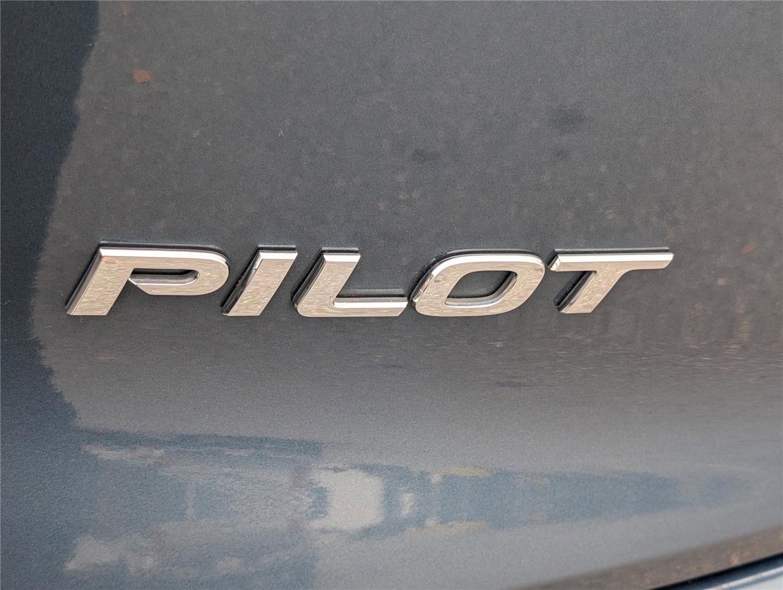 Used 2021 Honda Pilot Special Edition image 9