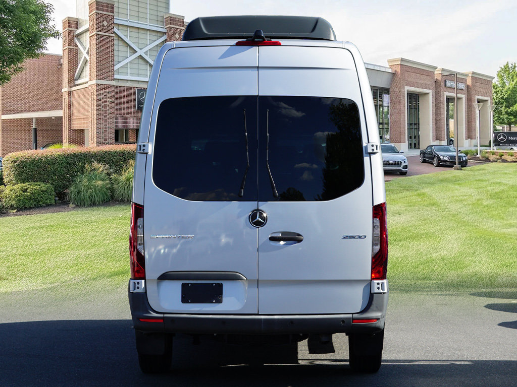 Used 2023 Mercedes-Benz Sprinter 2500 image 5