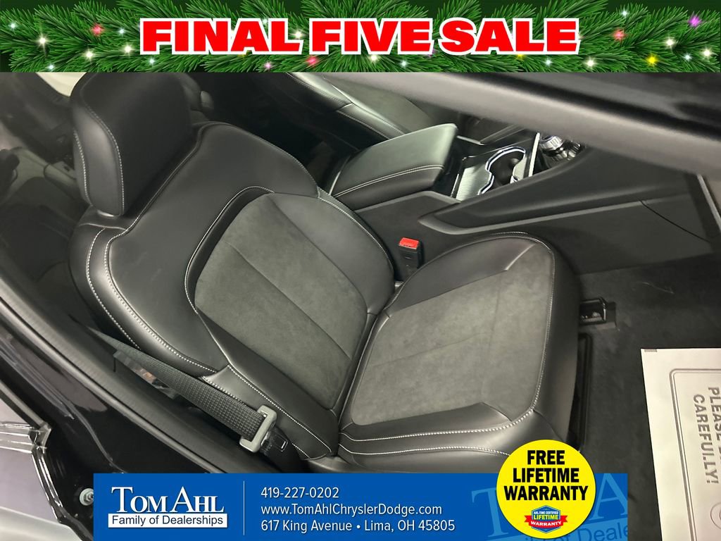 New 2025 Jeep Grand Cherokee L Laredo image 24