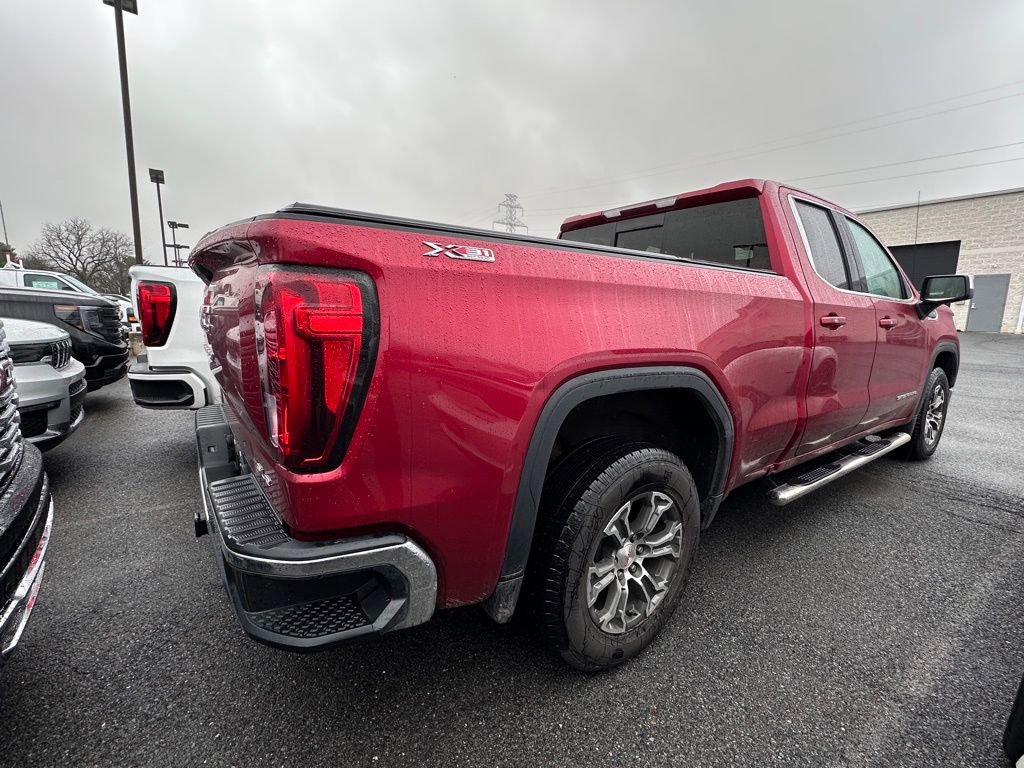 Used 2019 GMC Sierra 1500 SLE w/ SLE Value Package AWD/4WD image 4