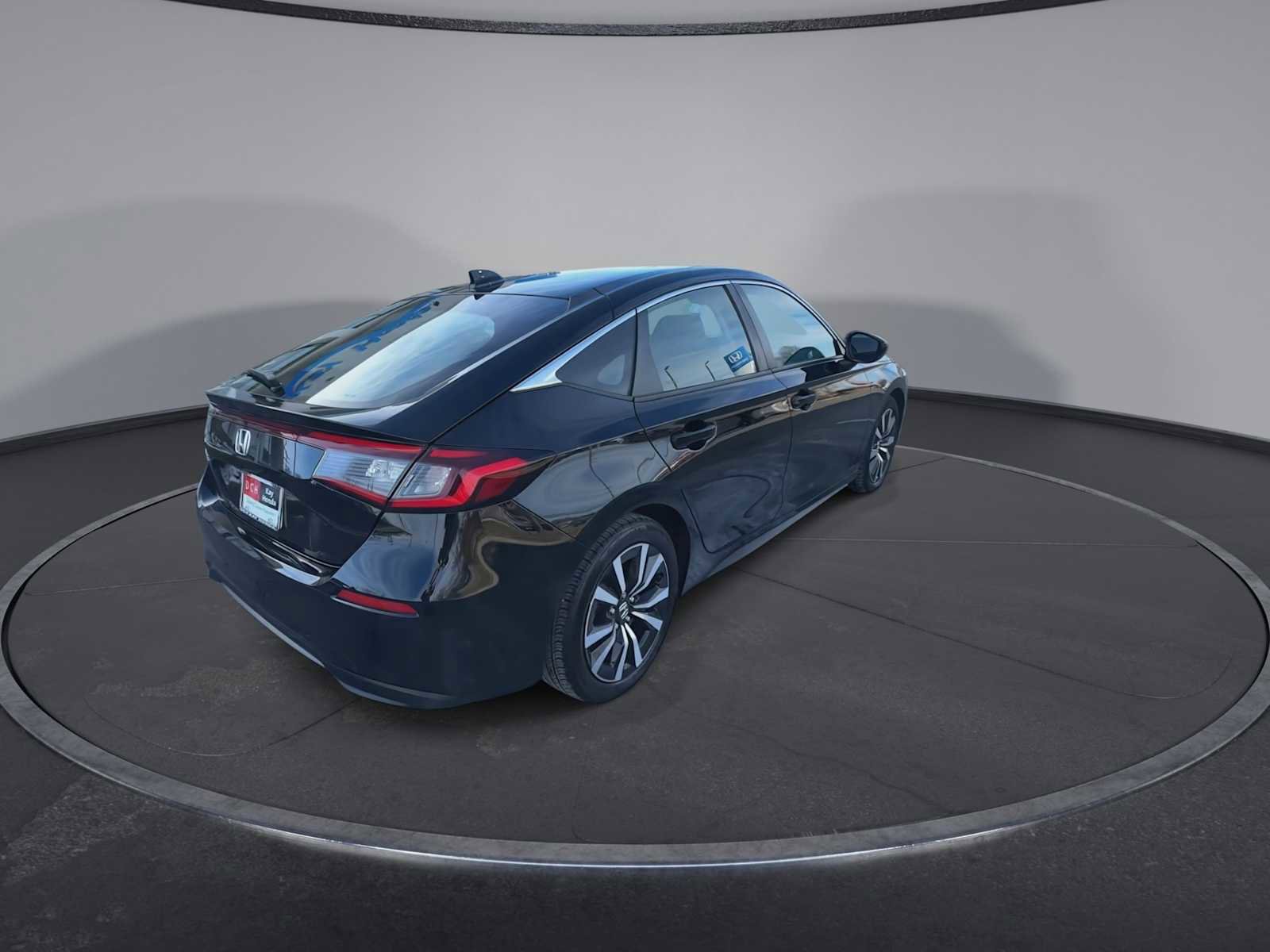 Certified 2024 Honda Civic EX-L image 8