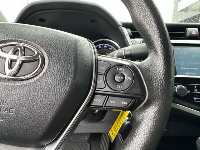 Used 2019 Toyota Camry LE FWD image 11