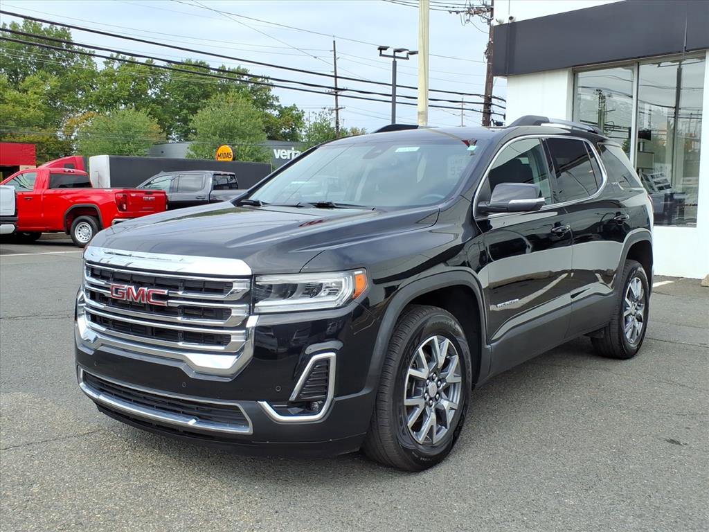 Certified 2023 GMC Acadia SLT image 3