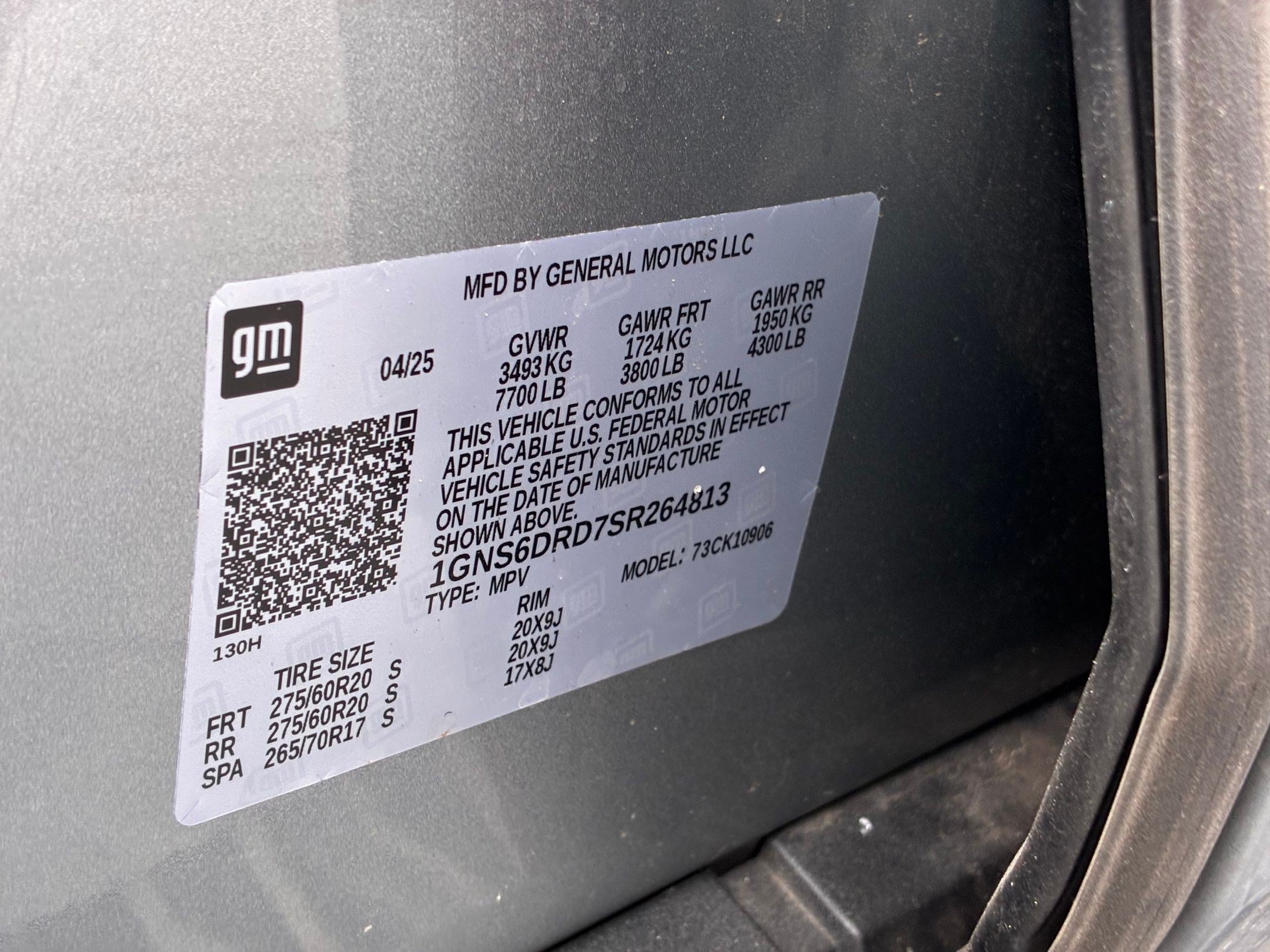 Used 2025 Chevrolet Suburban Z71 AWD/4WD image 35