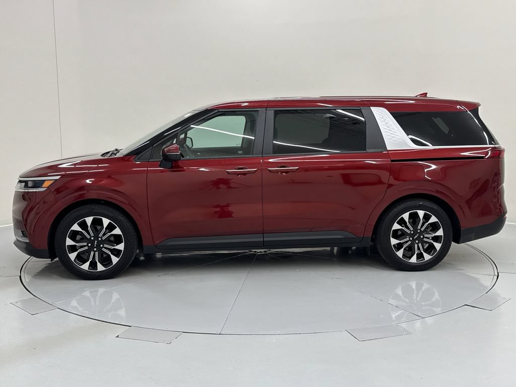 Used 2023 Kia Carnival EX FWD video 2