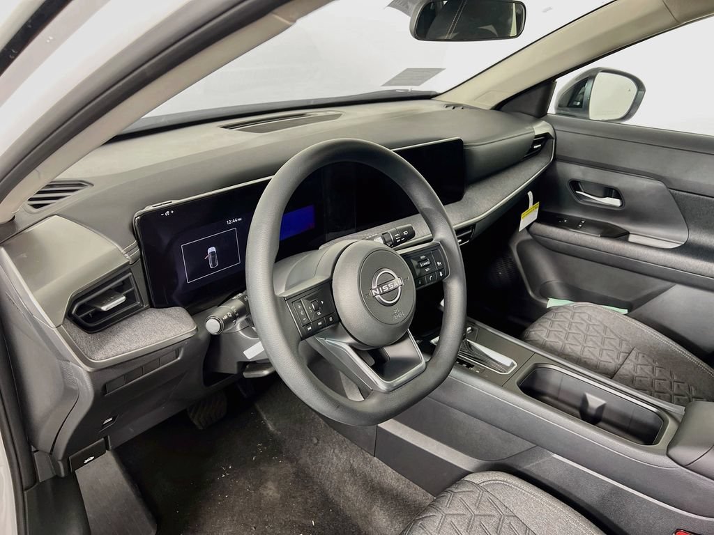 New 2026 Nissan Kicks SV w/ Cold Weather Package AWD/4WD image 8