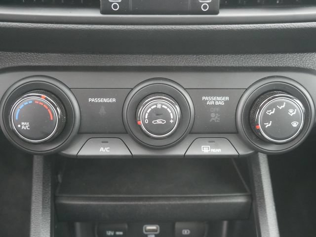 Used 2024 Kia Forte LXS FWD image 30