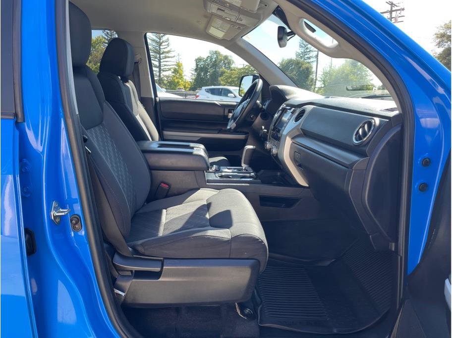 Used 2020 Toyota Tundra SR5 w/ TRD Off-Road Package image 24