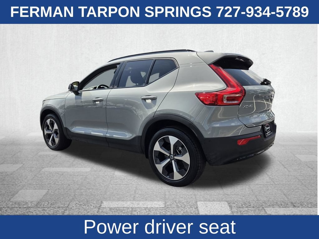 Certified 2026 Volvo XC40 B5 Plus AWD/4WD image 8