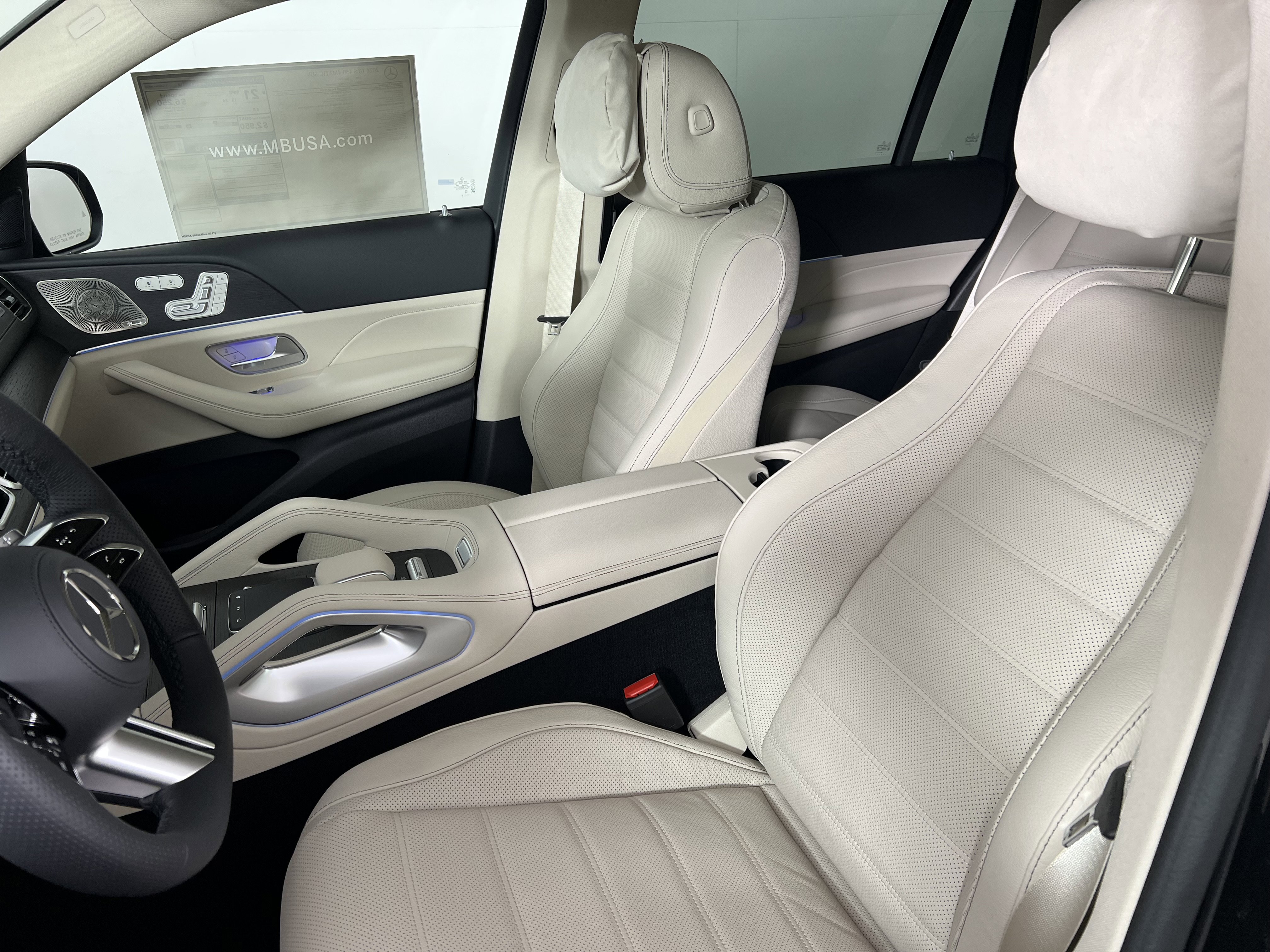 New 2026 Mercedes-Benz GLS 450 4MATIC image 4