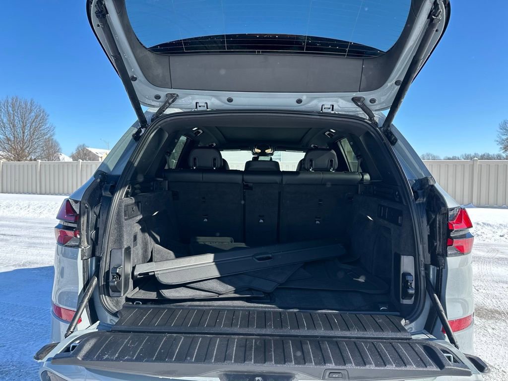 Certified 2024 BMW X5 xDrive40i w/ Executive Package image 24